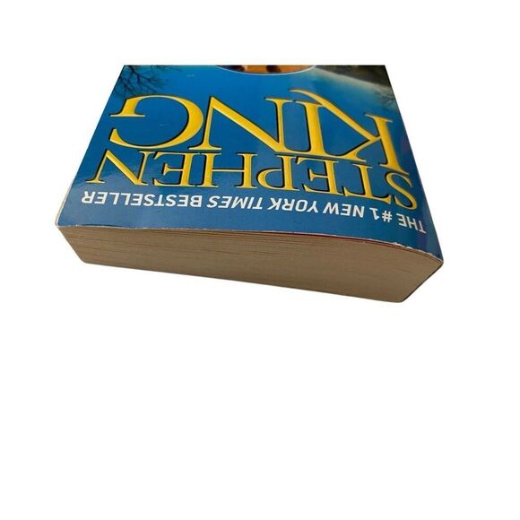 From A Buick8 By Steven King Paperback Book Horror Novel Thriller Suspense - Picture 8 of 13